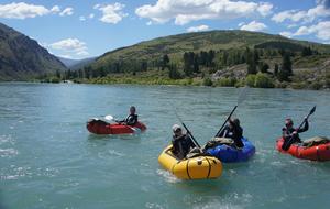 Guests can enjoy the stunning scenery of the Kawarau River.
